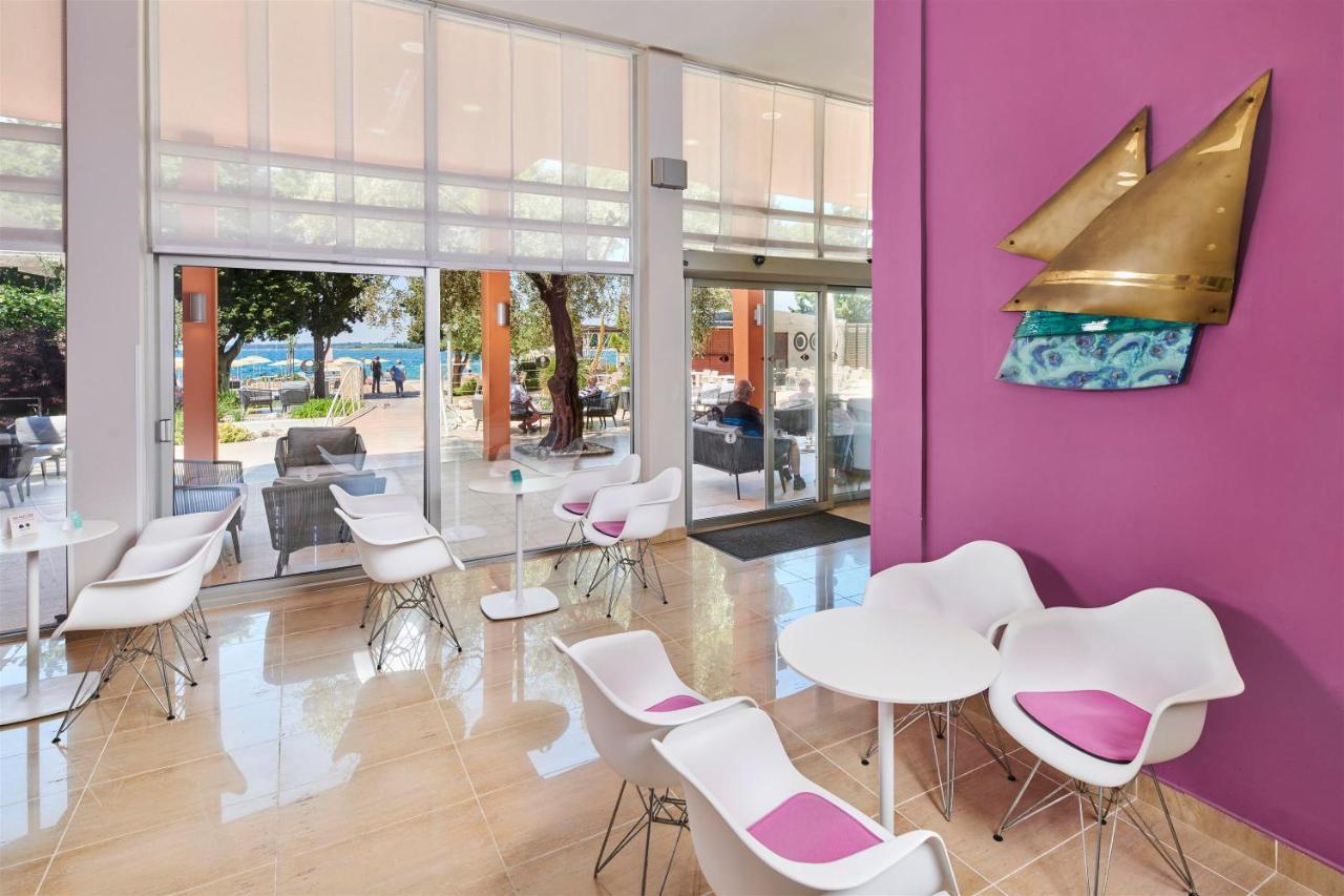 Residence Umag Plava Laguna Exterior photo